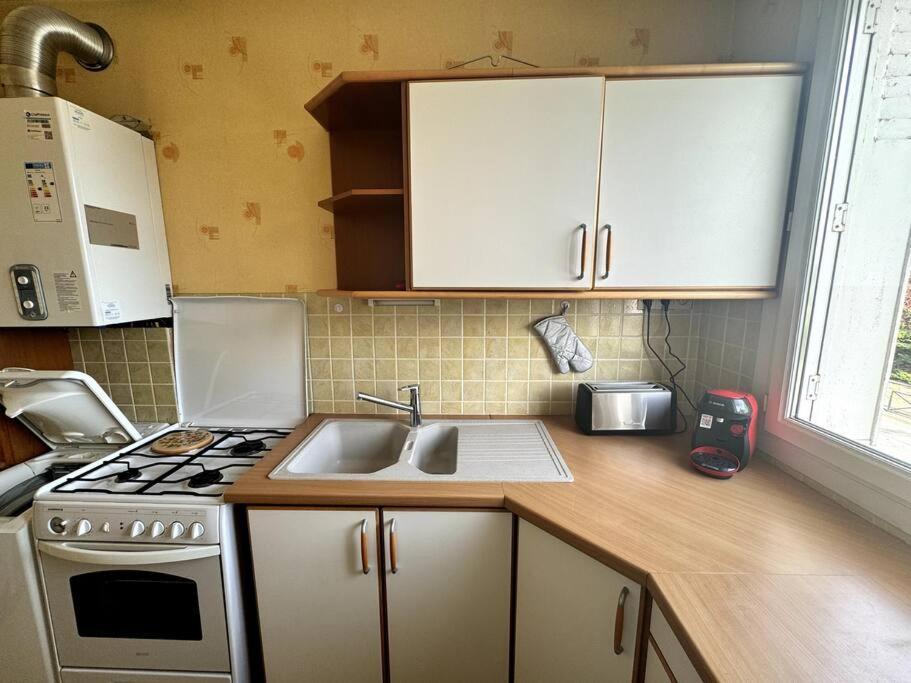 Appartement Proche De L'Hyper-Centre Avec Garage 凯恩 外观 照片