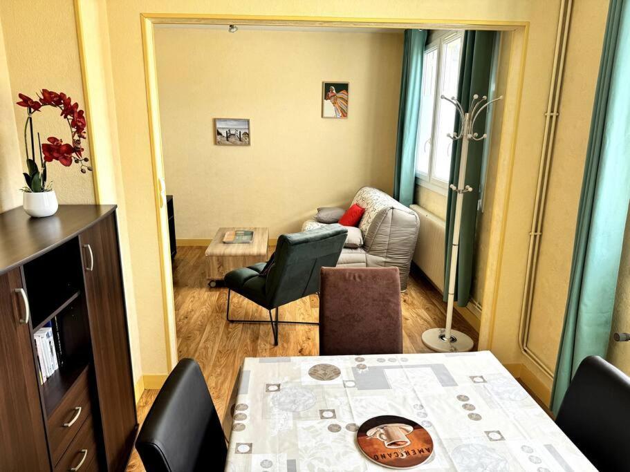 Appartement Proche De L'Hyper-Centre Avec Garage 凯恩 外观 照片
